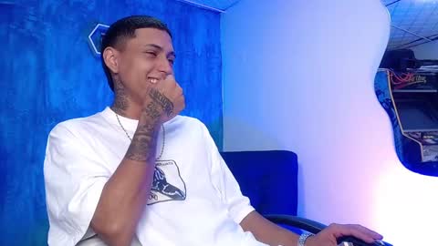 Snapshot of liiaam_lee_ chatting on 02.07.25 Daniel online show from 02.07.25