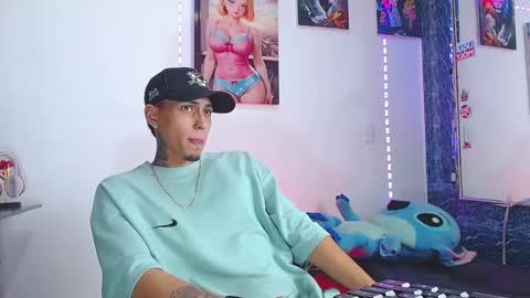 Snapshot of liiaam_lee_ chatting on 11.06.25 Daniel online show from 11.06.25