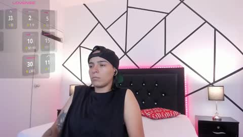 liiam_smith_ online show from 01.30.25