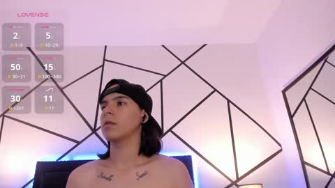 liiam_smith_ online show from 03.07.25