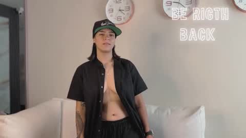 liiam_smith_ online show from 11.04.25