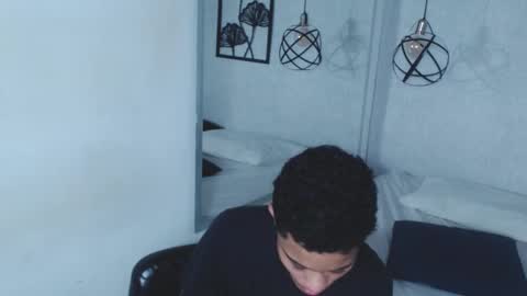 Liam thompson online show from 03.06.25