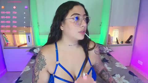         online show from 01.12.25