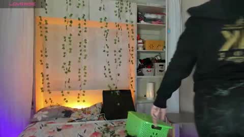         online show from 03.18.26