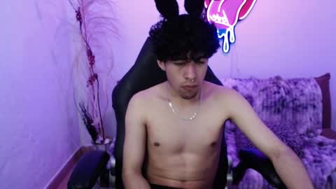 Snapshot of liil_boy chatting on 11.02.25 Lil Boy- online show from 11.02.25