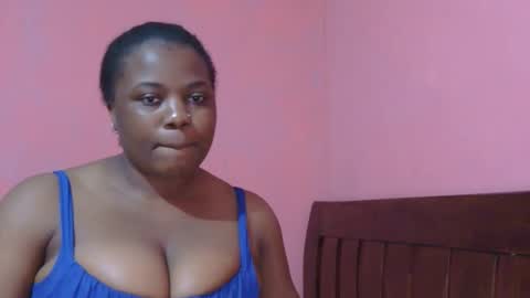 Snapshot of liilcutiee chatting on 09.19.25 Lily online show from 09.19.25