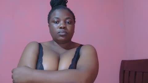 Snapshot of liilcutiee chatting on 10.17.25 Lily online show from 10.17.25