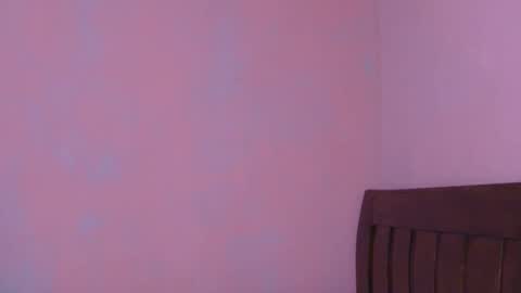 Snapshot of liilcutiee chatting on 10.25.25 Lily online show from 10.25.25