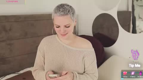 Snapshot of likaaberry chatting on 10.03.25 likaaberry online show from 10.03.25