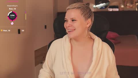 likaaberry online show from 11.26.25