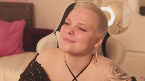 likaaberry online show from 02.26.26