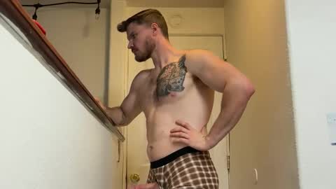 Snapshot of like2lick94 chatting on 03.05.25 like2lick94 online show from 03.05.25