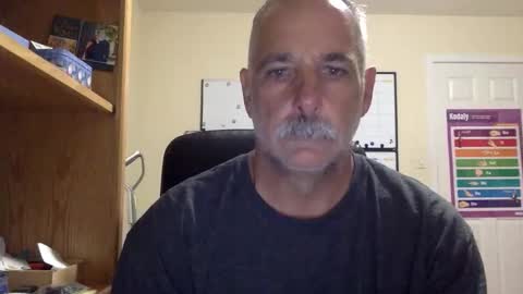 likefhot online show from 11.19.25