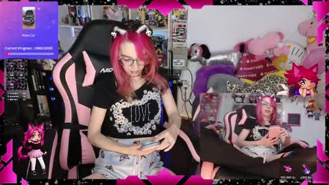 LikeMyAshe online show from 04.15.26