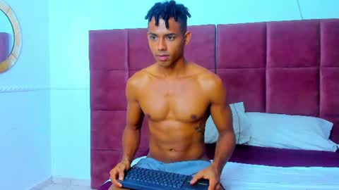 Snapshot of lil___king chatting on 07.18.26 Lil KIng online show from 07.18.26