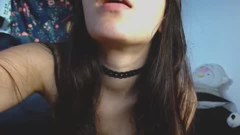 Snapshot of lil_angel7 chatting on 10.22.25 lil angel7 online show from 10.22.25