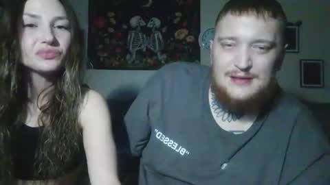 Snapshot of lil_bit_midnightmuse chatting on 04.15.26 lil_bit_midnightmuse online show from 04.15.26