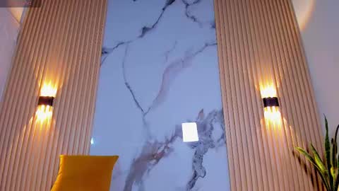 Snapshot of lil_eva2 chatting on 10.30.25 Lil Eva online show from 10.30.25