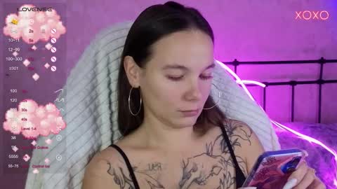 little moon online show from 10.06.25