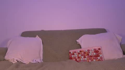 Snapshot of lil_muh chatting on 11.06.25 Lilmuh online show from 11.06.25