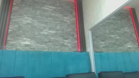 Snapshot of lil_rose2006 chatting on 10.28.25 lil_rose2006 online show from 10.28.25