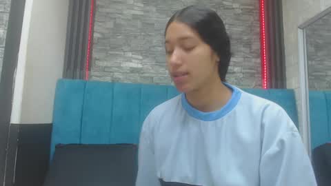 Snapshot of lil_rose2006 chatting on 11.04.25 lil_rose2006 online show from 11.04.25