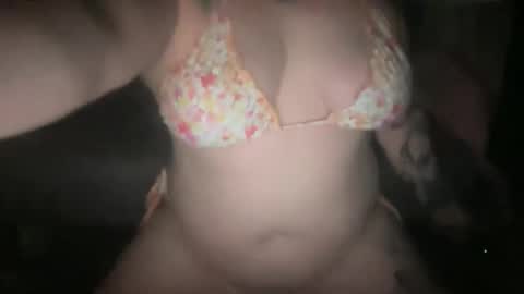 Snapshot of lil_spoon chatting on 10.24.25 lil_spoon online show from 10.24.25