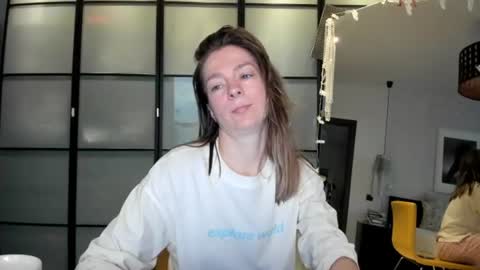 Snapshot of lil_uff chatting on 06.21.26 aka princessmaya online show from 06.21.26