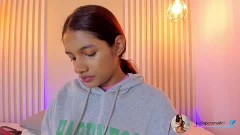 L I L A   online show from 11.22.25