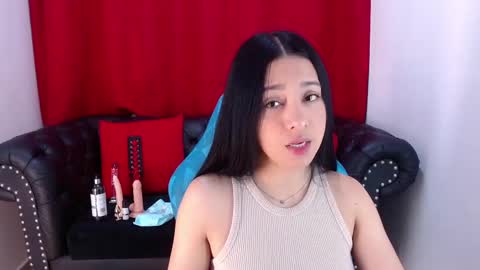 L I L A online show from 02.09.25