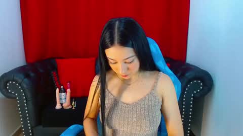 L I L A online show from 02.17.25