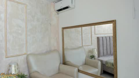 lila bailey  online show from 09.29.25