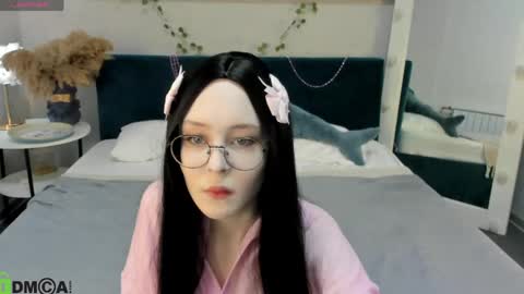 Snapshot of lilac_muse chatting on 06.02.26 Lili online show from 06.02.26