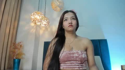 Snapshot of lilarosss chatting on 05.27.26 Lila Ross online show from 05.27.26