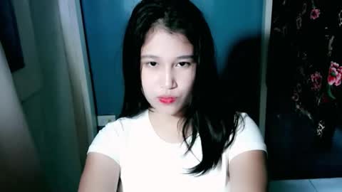 Im Rain online show from 02.21.26