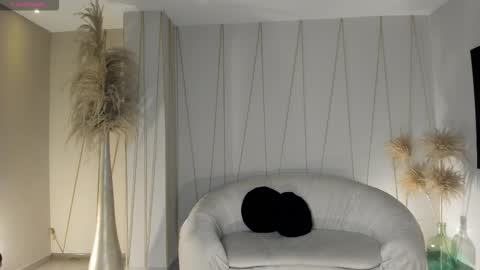 Snapshot of lilawest chatting on 10.11.25 Lila West online show from 10.11.25