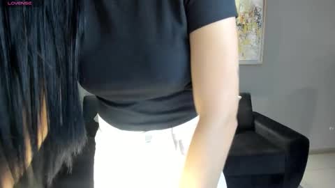 Snapshot of lilawest chatting on 10.28.25 Lila West online show from 10.28.25