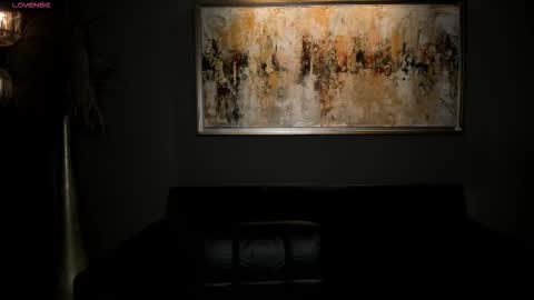 Snapshot of lilawest chatting on 11.01.25 Lila West online show from 11.01.25