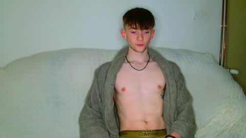 Snapshot of lilbearxxxx chatting on 04.24.26 lilbearxxxx online show from 04.24.26