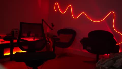 Rebecca online show from 02.26.26