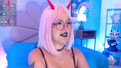 Snapshot of lilcandy19 chatting on 06.13.26 lilcandy19 online show from 06.13.26