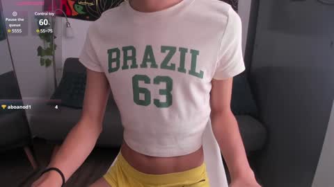 Snapshot of lildan18 chatting on 12.19.24 Daniel online show from 12.19.24