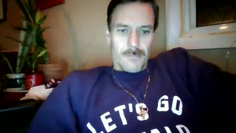 lildeer1980 online show from 12.14.25
