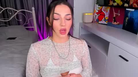 lilflexxy online show from 11.30.25