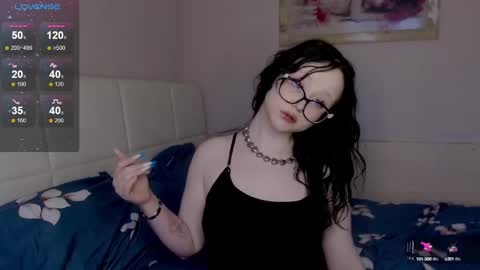 Nika and Lori online show from 01.25.25