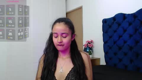 Snapshot of lili666_ chatting on 11.02.25 Lili online show from 11.02.25