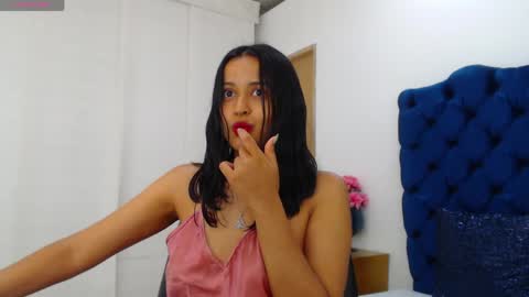 Snapshot of lili666_ chatting on 05.14.26 Lili online show from 05.14.26