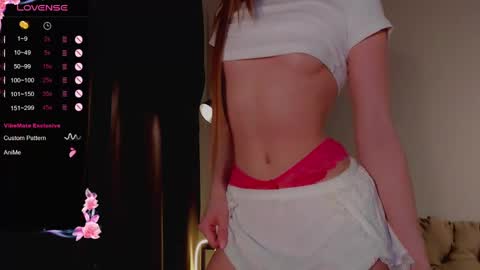 lili__roze_ online show from 02.18.25