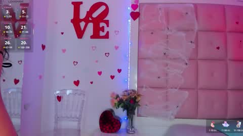 lili_bykers online show from 10.18.25