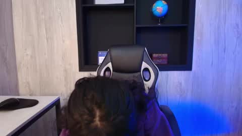 Snapshot of lili_clan chatting on 10.03.25 lili_clan online show from 10.03.25